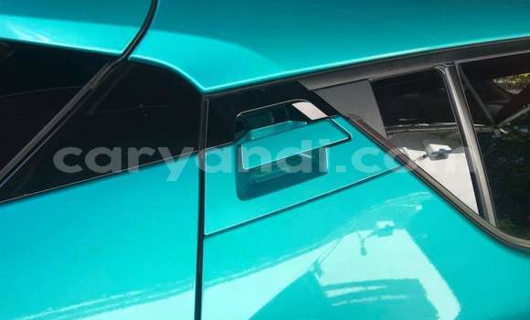 Acheter Occasion Voiture Toyota C-HR Bleu à Chingola, Zambie Acheter Occasion Voiture Toyota C-HR Bleu à Chingola, Zambie
