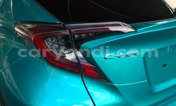 Acheter Occasion Voiture Toyota C-HR Bleu à Chingola, Zambie Acheter Occasion Voiture Toyota C-HR Bleu à Chingola, Zambie