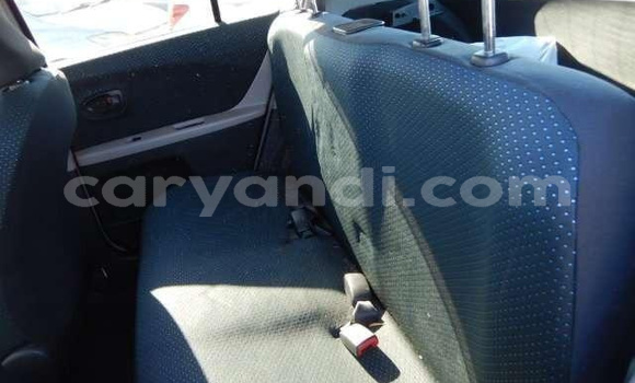 Acheter Occasion Voiture Toyota Vitz Gris à Lusaka, Zambie Acheter Occasion Voiture Toyota Vitz Gris à Lusaka, Zambie