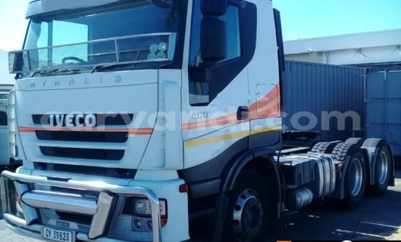 Acheter Occasion Utilitaire Iveco Cargo Blanc à Choma, Du sud Acheter Occasion Utilitaire Iveco Cargo Blanc à Choma, Du sud