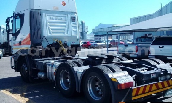 Acheter Occasion Utilitaire Iveco Cargo Blanc à Choma, Du sud Acheter Occasion Utilitaire Iveco Cargo Blanc à Choma, Du sud