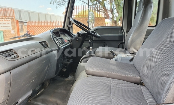 Buy Used Isuzu FTR 850 White Truck in Lusaka in Zambia Buy Used Isuzu FTR 850 White Truck in Lusaka in Zambia