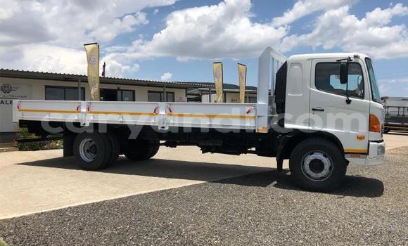 Buy Used Hino Ranger White Truck in Chingola in Zambia Buy Used Hino Ranger White Truck in Chingola in Zambia