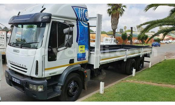 Buy Used Iveco Cargo White Truck in Chipata in Zambia Buy Used Iveco Cargo White Truck in Chipata in Zambia