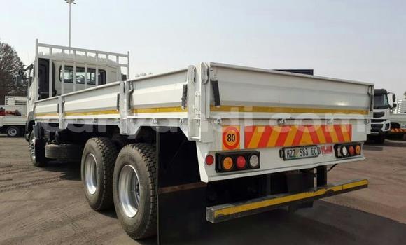 Buy Used Nissan Evalia Silver Truck in Kitwe in Zambia Buy Used Nissan Evalia Silver Truck in Kitwe in Zambia