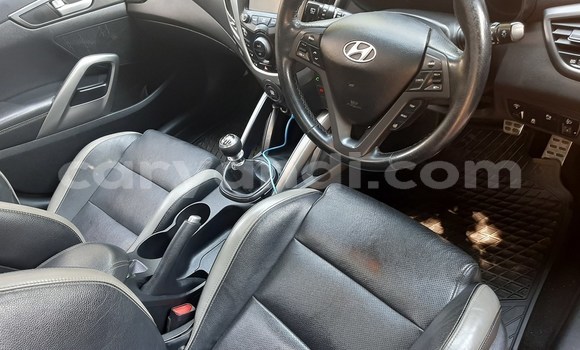 Buy Used Hyundai Veloster White Car in Chingola in Zambia Buy Used Hyundai Veloster White Car in Chingola in Zambia