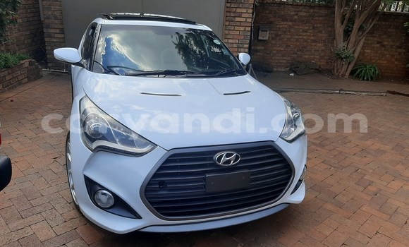 Buy Used Hyundai Veloster White Car in Chingola in Zambia Buy Used Hyundai Veloster White Car in Chingola in Zambia