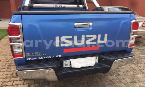 Acheter Occasion Voiture Isuzu Rodeo Bleu à Lusaka, Zambie Acheter Occasion Voiture Isuzu Rodeo Bleu à Lusaka, Zambie