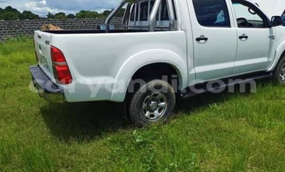 Tenga Tsaru Toyota Hilux Chena Mota in Lusaka in Zambia Tenga Tsaru Toyota Hilux Chena Mota in Lusaka in Zambia