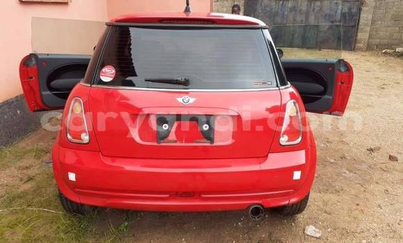 Tenga Tsaru MINI Cooper Tsvuku Mota in Lusaka in Zambia Tenga Tsaru MINI Cooper Tsvuku Mota in Lusaka in Zambia