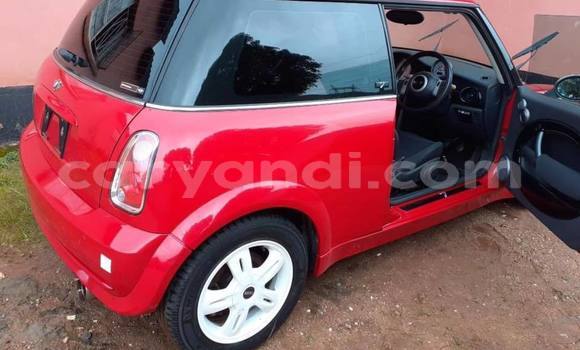 Tenga Tsaru MINI Cooper Tsvuku Mota in Lusaka in Zambia Tenga Tsaru MINI Cooper Tsvuku Mota in Lusaka in Zambia