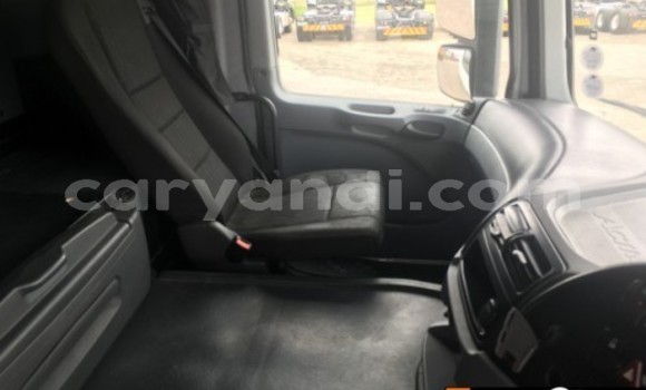 Acheter Occasion Utilitaire Mercedes–Benz 2644 Blanc à Lusaka, Zambie Acheter Occasion Utilitaire Mercedes–Benz 2644 Blanc à Lusaka, Zambie