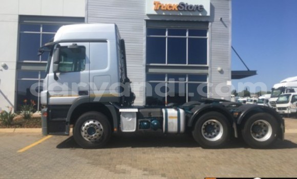 Acheter Occasion Utilitaire Mercedes–Benz 2644 Autre à Chililabombwe, Copperbelt Acheter Occasion Utilitaire Mercedes–Benz 2644 Autre à Chililabombwe, Copperbelt