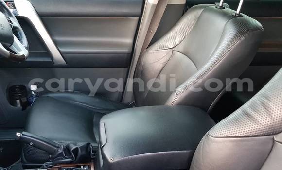 Acheter Occasion Voiture Toyota Prado Blanc à Lusaka, Zambie Acheter Occasion Voiture Toyota Prado Blanc à Lusaka, Zambie