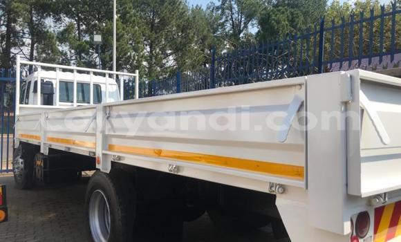 Buy Used Isuzu FTR 850 White Truck in Livingstone in Zambia Buy Used Isuzu FTR 850 White Truck in Livingstone in Zambia