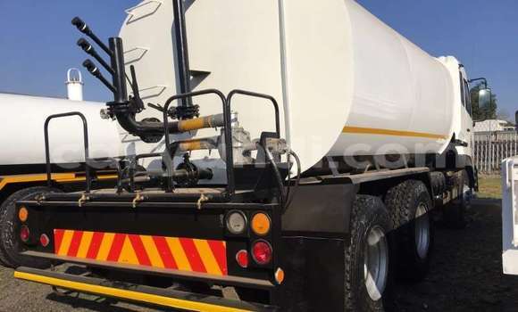 Buy Used Nissan UD White Truck in Livingstone in Zambia Buy Used Nissan UD White Truck in Livingstone in Zambia