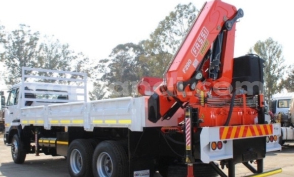 Buy Used Nissan UD White Truck in Lusaka in Zambia Buy Used Nissan UD White Truck in Lusaka in Zambia