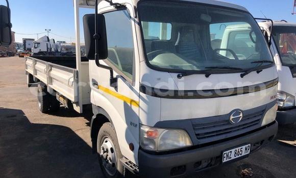 Buy Used Toyota Dyna White Truck in Lusaka in Zambia Buy Used Toyota Dyna White Truck in Lusaka in Zambia