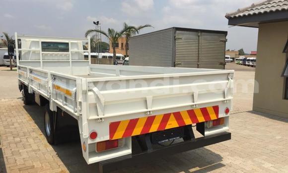 Buy Used Toyota Dyna White Truck in Lusaka in Zambia Buy Used Toyota Dyna White Truck in Lusaka in Zambia