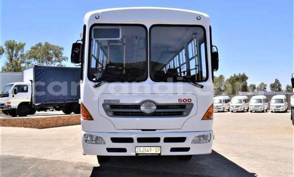 Buy Used Hino 300 Series White Truck in Lusaka in Zambia Buy Used Hino 300 Series White Truck in Lusaka in Zambia