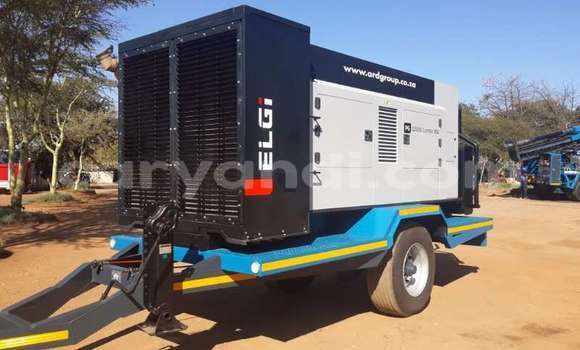 Acheter Occasion Utilitaire Caterpillar 120 Autre à Lusaka, Zambie Acheter Occasion Utilitaire Caterpillar 120 Autre à Lusaka, Zambie