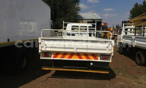Acheter Occasion Utilitaire Isuzu FTR 850 Blanc à Choma, Du sud Acheter Occasion Utilitaire Isuzu FTR 850 Blanc à Choma, Du sud