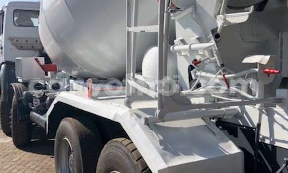 Acheter Occasion Utilitaire Caterpillar 120 Autre à Lusaka, Zambie Acheter Occasion Utilitaire Caterpillar 120 Autre à Lusaka, Zambie