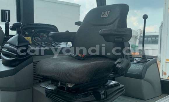 Tenga Tsaru Caterpillar 120 Zvimwe Rori in Chingola in Zambia Tenga Tsaru Caterpillar 120 Zvimwe Rori in Chingola in Zambia