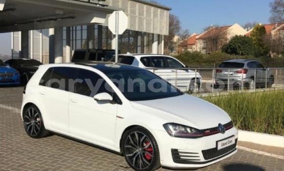 Buy Used Volkswagen Golf GTI White Car in Lusaka in Zambia