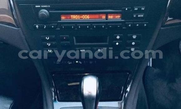 Acheter Occasion Voiture BMW X3 Gris à Livingstone, Zambie Acheter Occasion Voiture BMW X3 Gris à Livingstone, Zambie