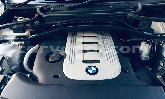 Acheter Occasion Voiture BMW X3 Gris à Livingstone, Zambie Acheter Occasion Voiture BMW X3 Gris à Livingstone, Zambie