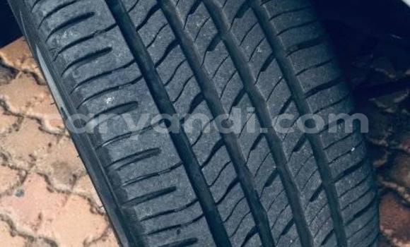 Acheter Occasion Voiture BMW X3 Gris à Livingstone, Zambie Acheter Occasion Voiture BMW X3 Gris à Livingstone, Zambie