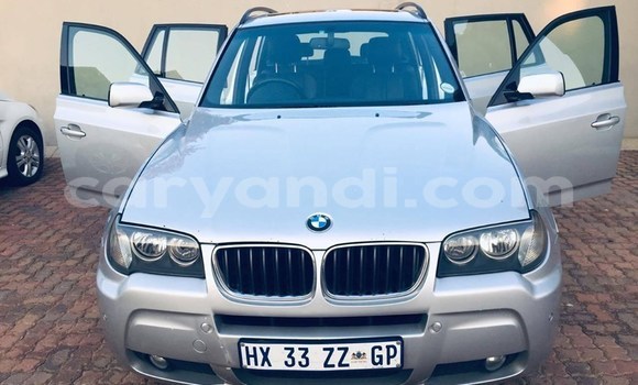 Acheter Occasion Voiture BMW X3 Gris à Livingstone, Zambie Acheter Occasion Voiture BMW X3 Gris à Livingstone, Zambie
