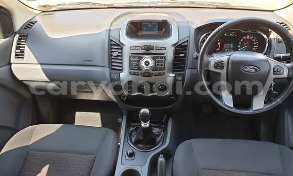 Acheter Occasion Voiture Ford Ranger Gris à Livingstone, Zambie Acheter Occasion Voiture Ford Ranger Gris à Livingstone, Zambie