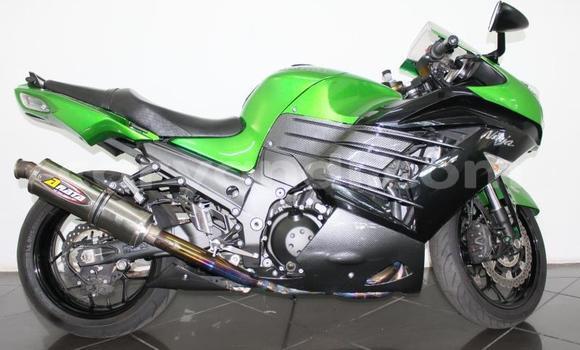Acheter Occasion Moto Kawasaki ZZR Vert à Livingstone, Zambie Acheter Occasion Moto Kawasaki ZZR Vert à Livingstone, Zambie