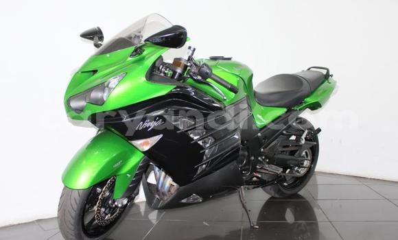 Acheter Occasion Moto Kawasaki ZZR Vert à Livingstone, Zambie Acheter Occasion Moto Kawasaki ZZR Vert à Livingstone, Zambie