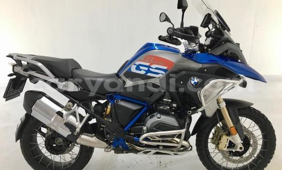 Buy Used BMW R1200GS Adventure Blue Bike in Lusaka in Zambia