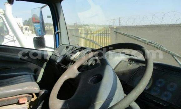 Buy Used Mercedes‒Benz 190 Blue Car in Livingstone in Zambia Buy Used Mercedes‒Benz 190 Blue Car in Livingstone in Zambia