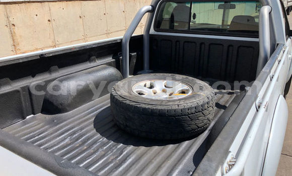 Buy Used Mazda BT-50 White Car in Lusaka in Zambia Buy Used Mazda BT-50 White Car in Lusaka in Zambia