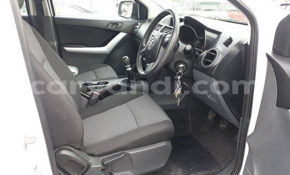 Buy Used Mazda BT-50 White Car in Lusaka in Zambia Buy Used Mazda BT-50 White Car in Lusaka in Zambia