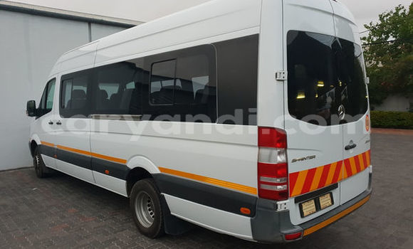 Buy Used Mercedes‒Benz 190 SL White Car in Lusaka in Zambia Buy Used Mercedes‒Benz 190 SL White Car in Lusaka in Zambia