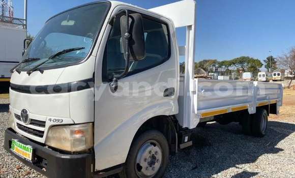 Buy Used Toyota Dyna Other Truck in Chingola in Zambia Buy Used Toyota Dyna Other Truck in Chingola in Zambia