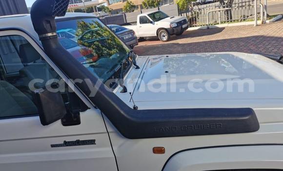 Acheter Occasion Voiture Toyota Land Cruiser Autre à Chingola, Zambie Acheter Occasion Voiture Toyota Land Cruiser Autre à Chingola, Zambie