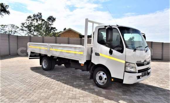 Buy Used Hino 300 Series Other Truck in Katete in Eastern