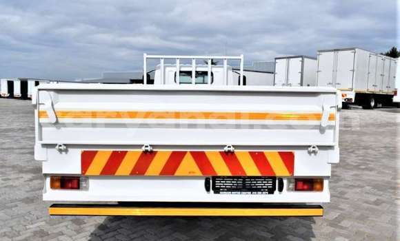 Nunua Ilio tumika Hino 300 Series Nyingine Lori ndani ya Katete nchini Mashariki Nunua Ilio tumika Hino 300 Series Nyingine Lori ndani ya Katete nchini Mashariki