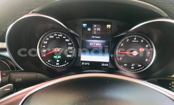 Acheter Occasion Voiture Mercedes‒Benz C–Class Blanc à Livingstone, Zambie Acheter Occasion Voiture Mercedes‒Benz C–Class Blanc à Livingstone, Zambie