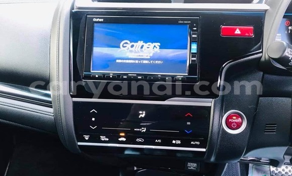 Acheter Occasion Voiture Honda FIT Bleu à Livingstone, Zambie Acheter Occasion Voiture Honda FIT Bleu à Livingstone, Zambie