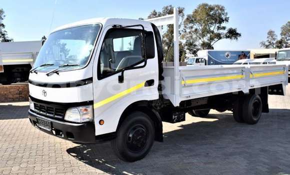 Cars for sale in zambia - caryandi