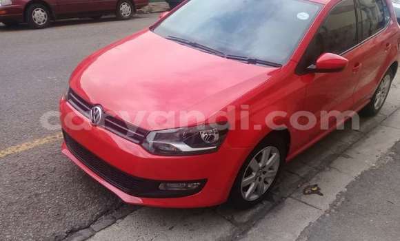 Acheter Occasion Voiture Volkswagen Polo Rouge à Lusaka, Zambie Acheter Occasion Voiture Volkswagen Polo Rouge à Lusaka, Zambie