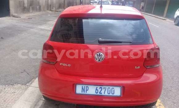 Acheter Occasion Voiture Volkswagen Polo Rouge à Lusaka, Zambie Acheter Occasion Voiture Volkswagen Polo Rouge à Lusaka, Zambie